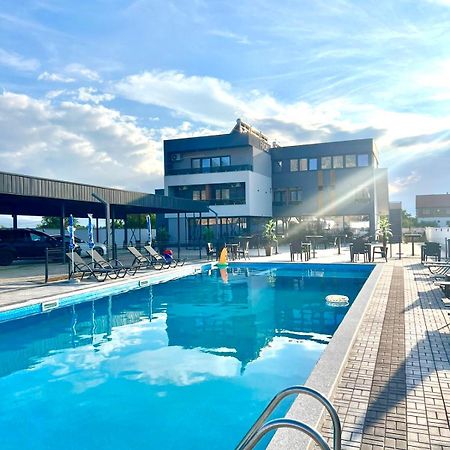 Hotel Focus Prilep Kültér fotó
